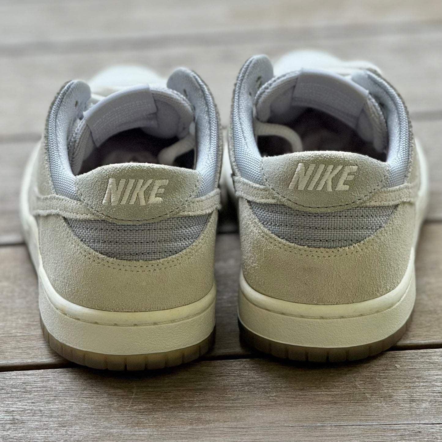 Nike SB Dunk Low Wolf Grey Summit White Size 9