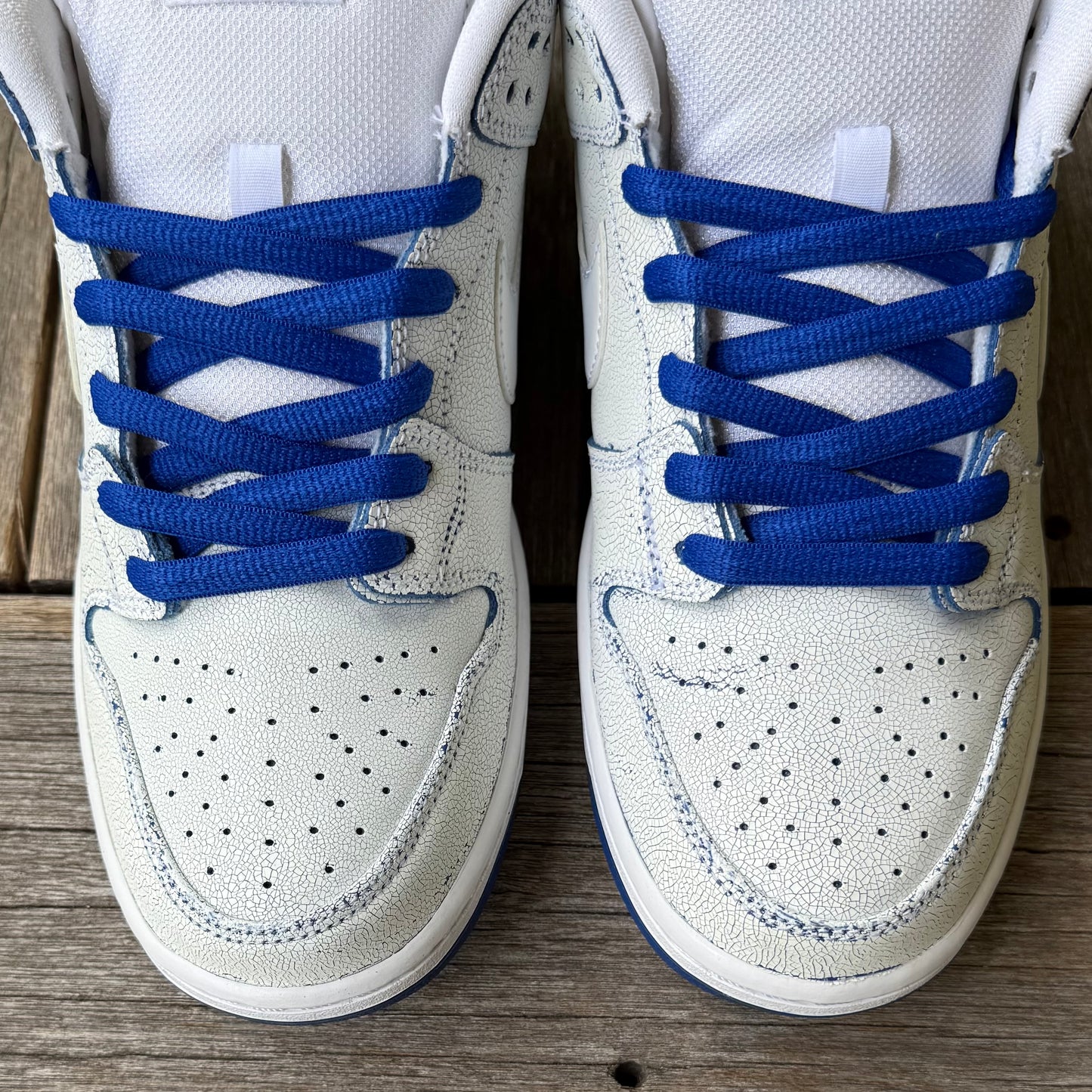 Nike SB Dunk Low Cracked Leather Size 10