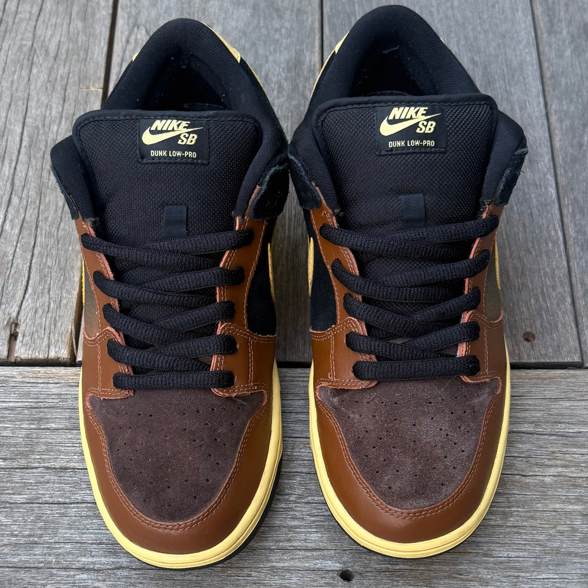 Nike SB Dunk Low Black & Tan Size 9.5