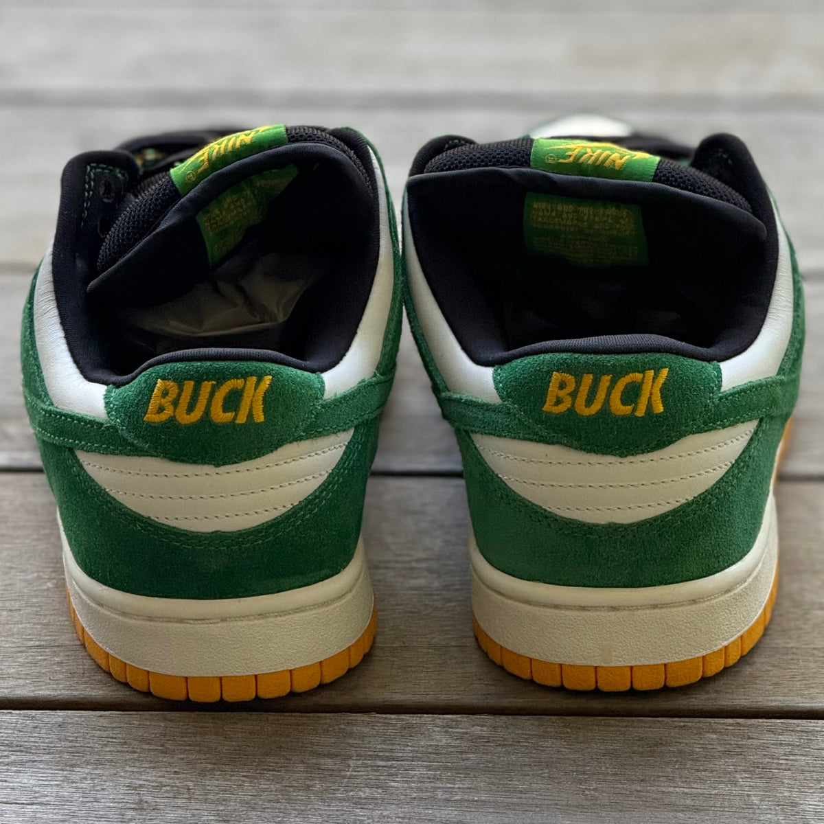 Nike SB Dunk Low Buck Size 10