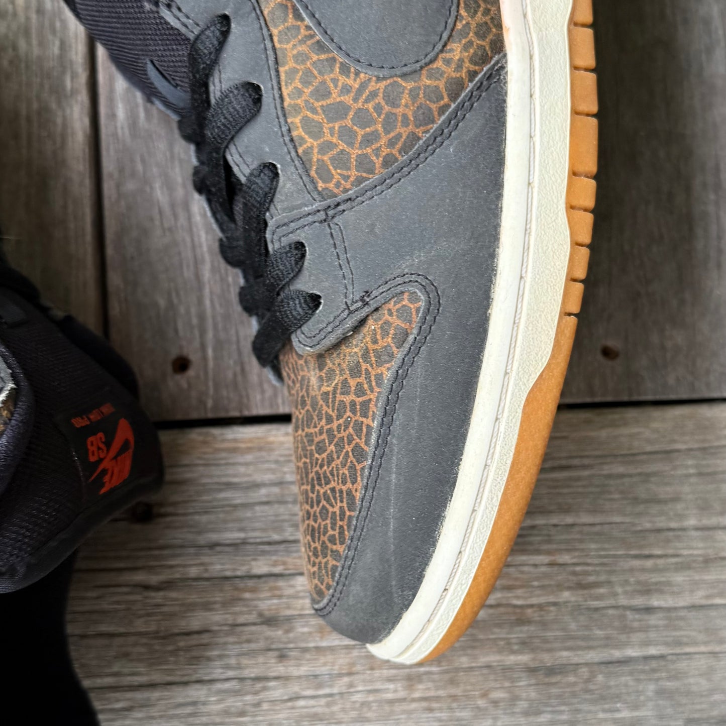 Nike SB Dunk Low Giraffe Print Size 11.5