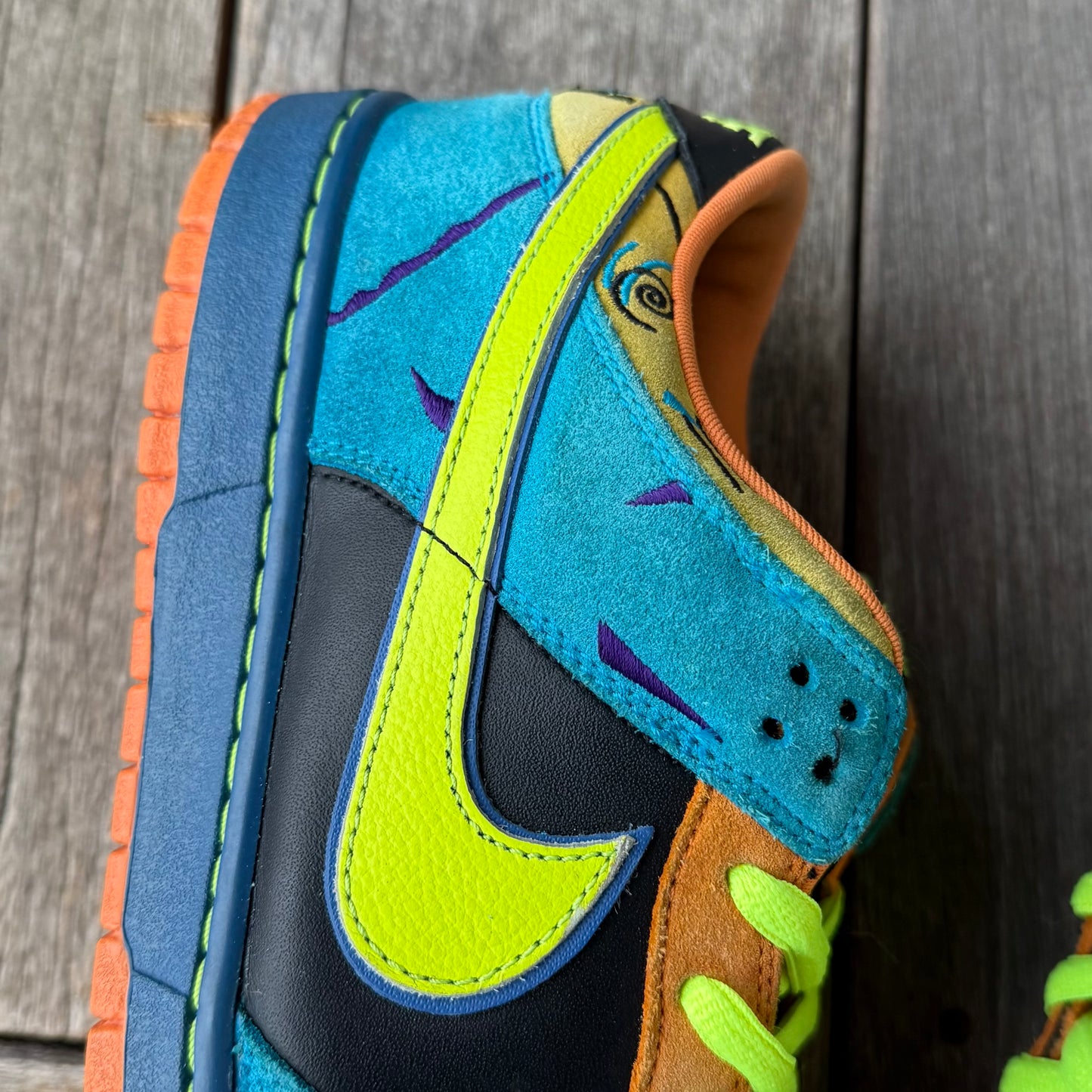 Nike SB Dunk Low Skate or Die Size 10.5