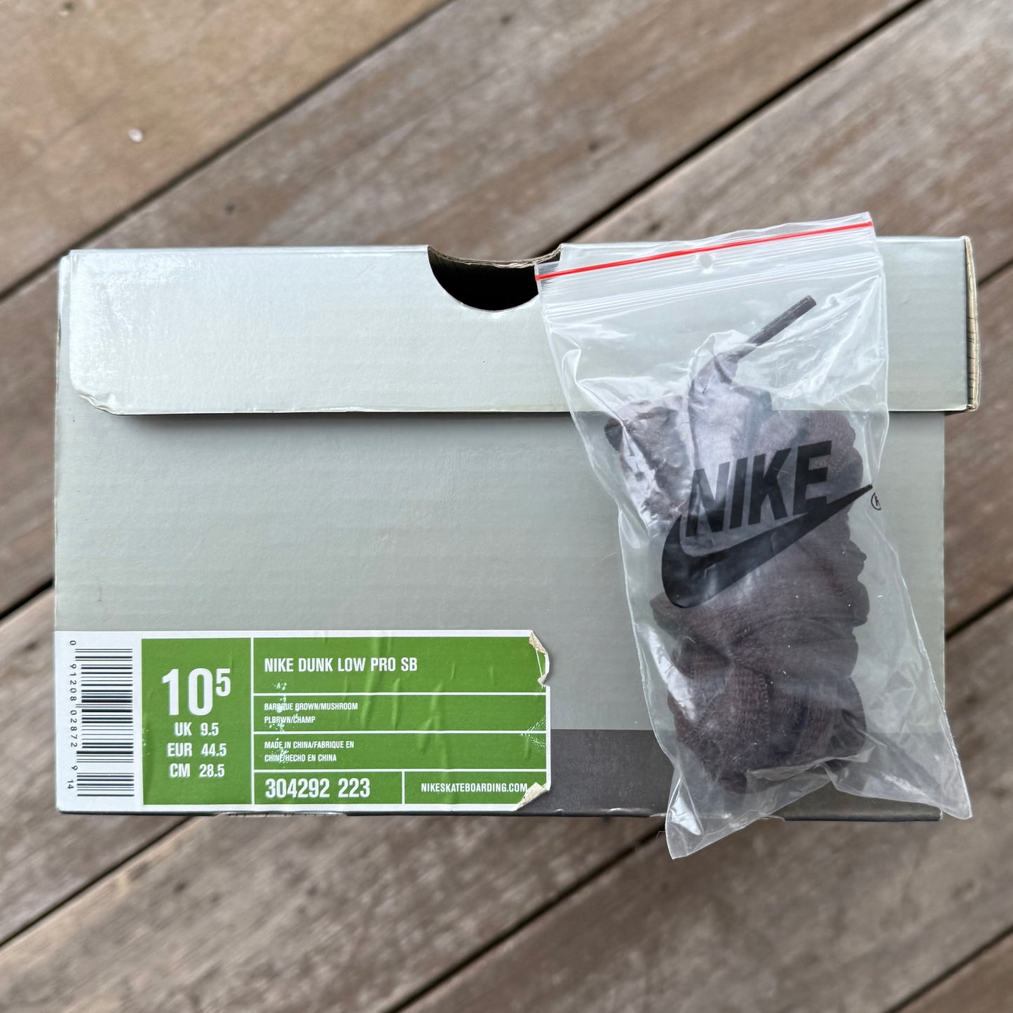 Nike SB Dunk Low Tweed Size 10.5