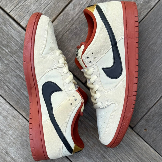 Nike SB Dunk Low Hennessy Muslin Size 10