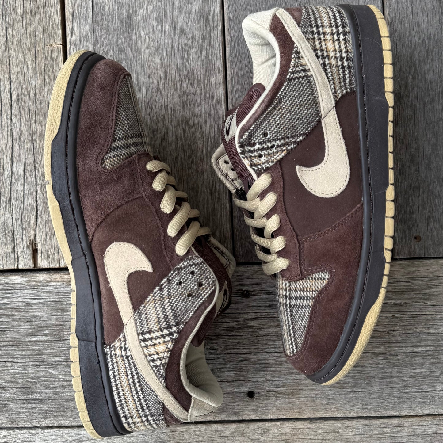 Nike SB Dunk Low Tweed Size 10.5