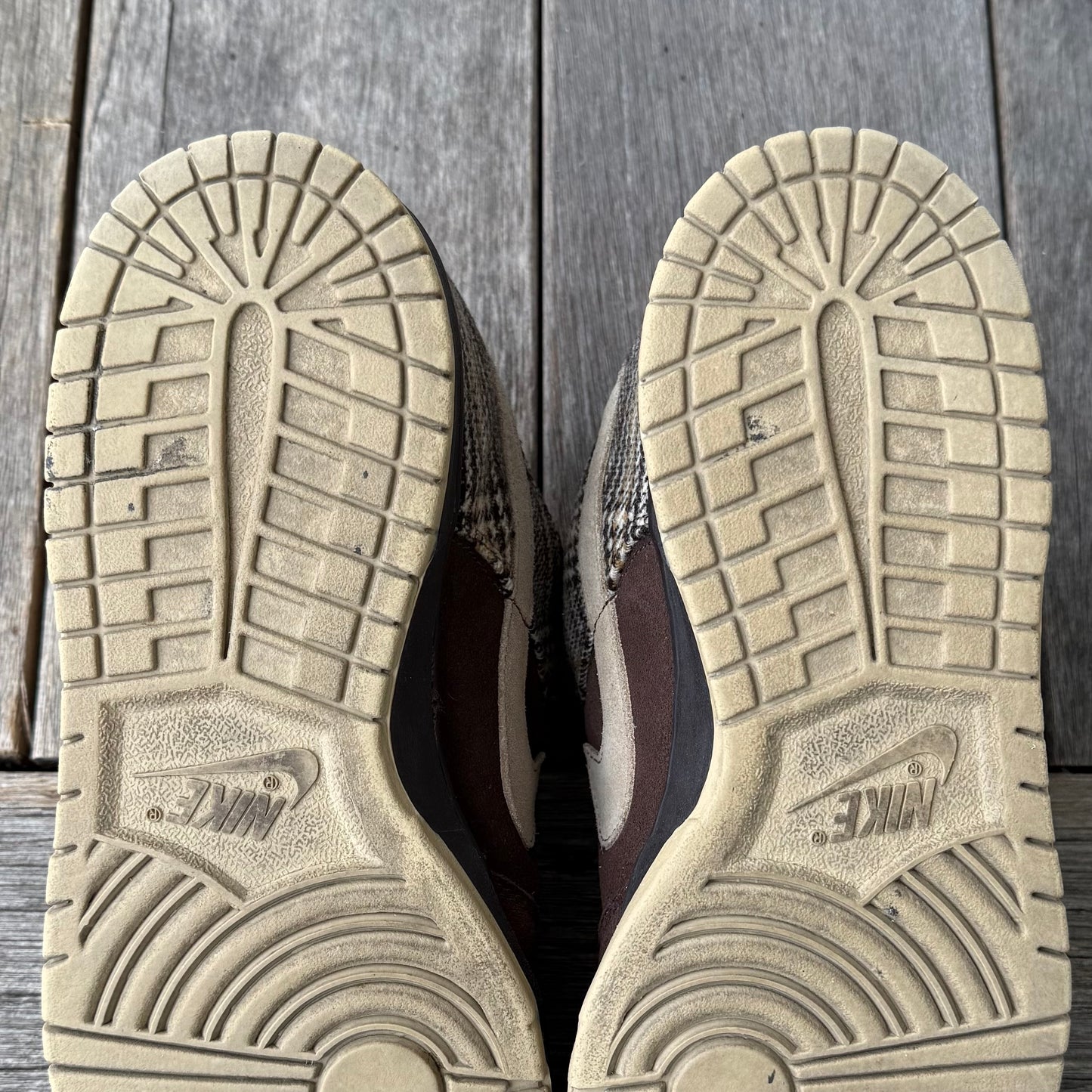 Nike SB Dunk Low Tweed Size 10.5