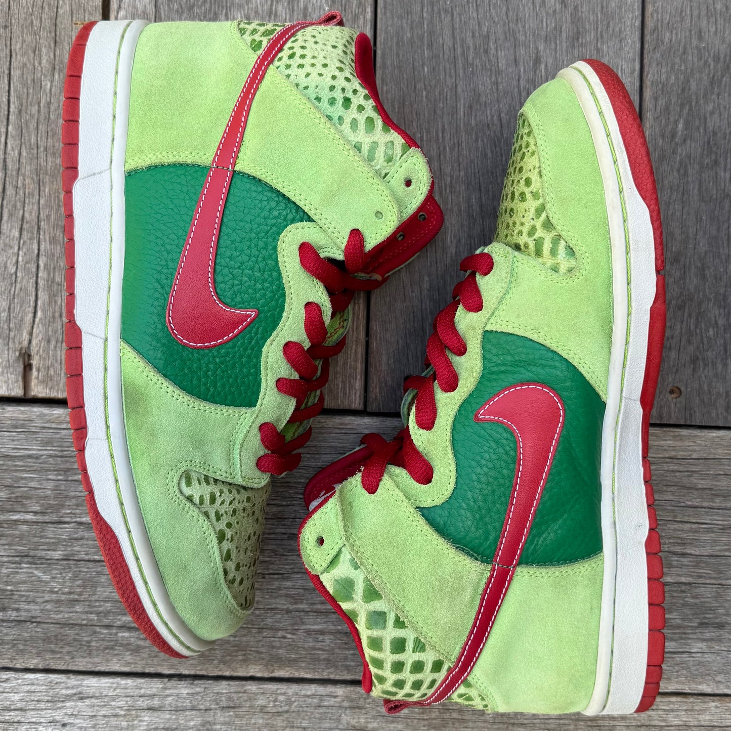 Nike SB Dunk High Dr. Feelgood Size 10