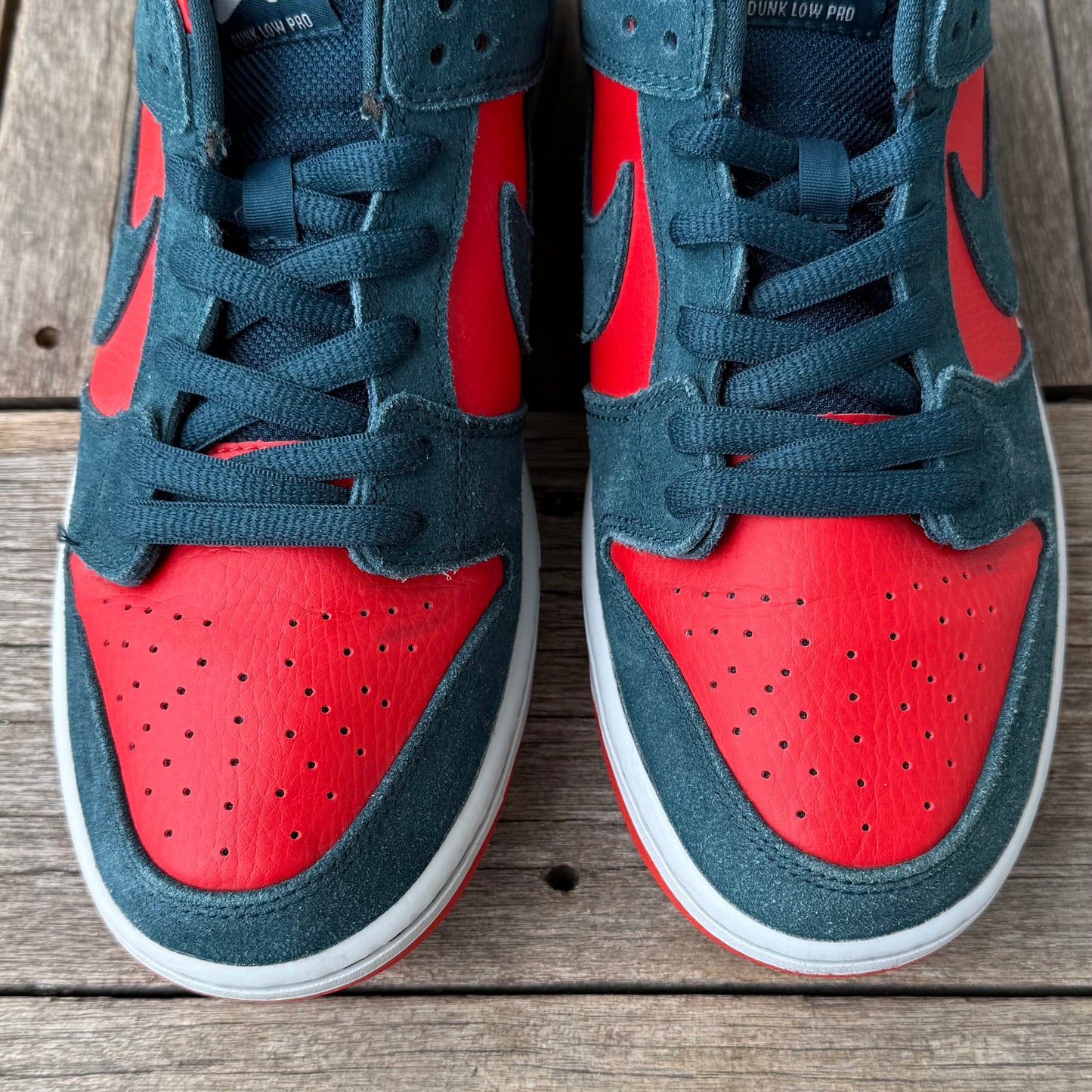 Nike SB Dunk Low Reverse Shark Size 10.5