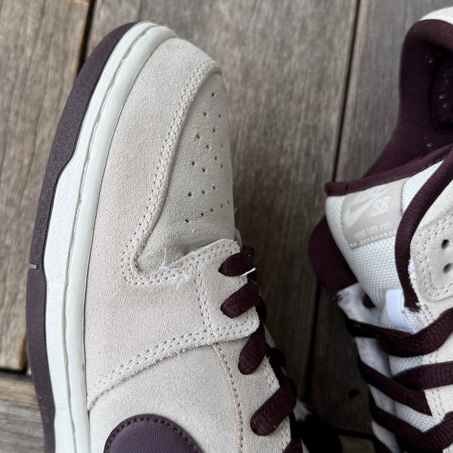 Nike SB Dunk Low Desert Sand Mahogany Size 10