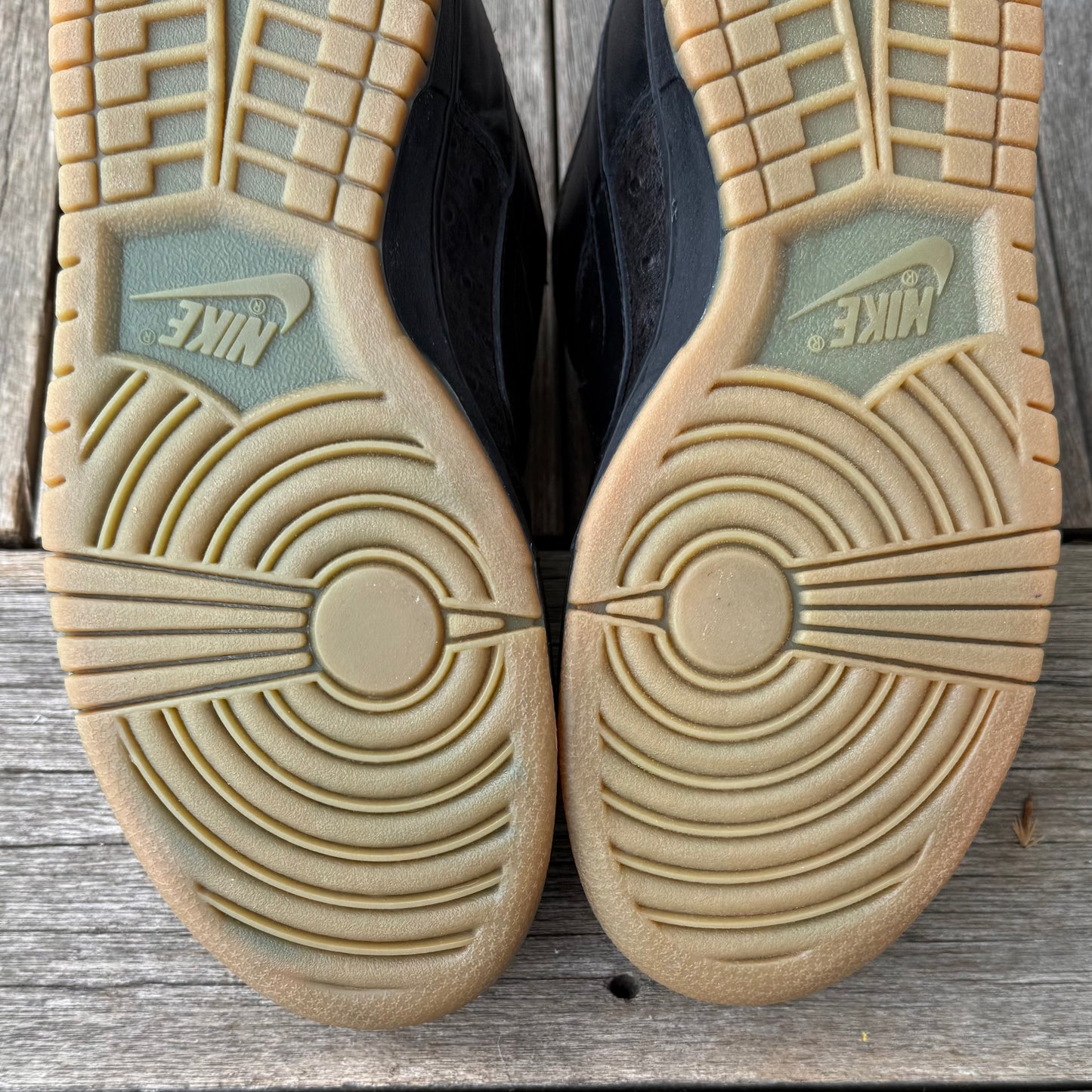 Nike SB Dunk Low Ostrich Size 7