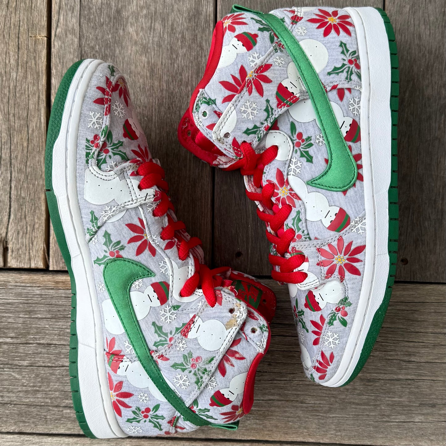 Nike SB Dunk High Ugly Christmas Sweater Grey Size 9