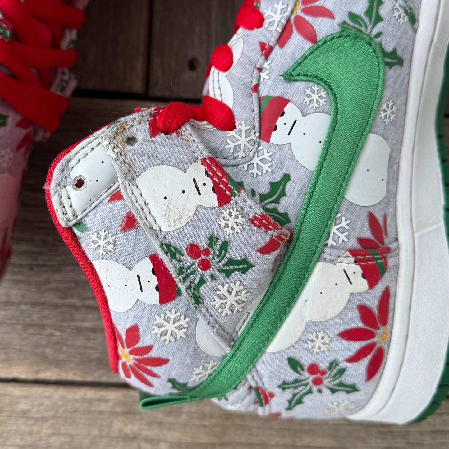 Nike SB Dunk High Ugly Christmas Sweater Grey Size 9