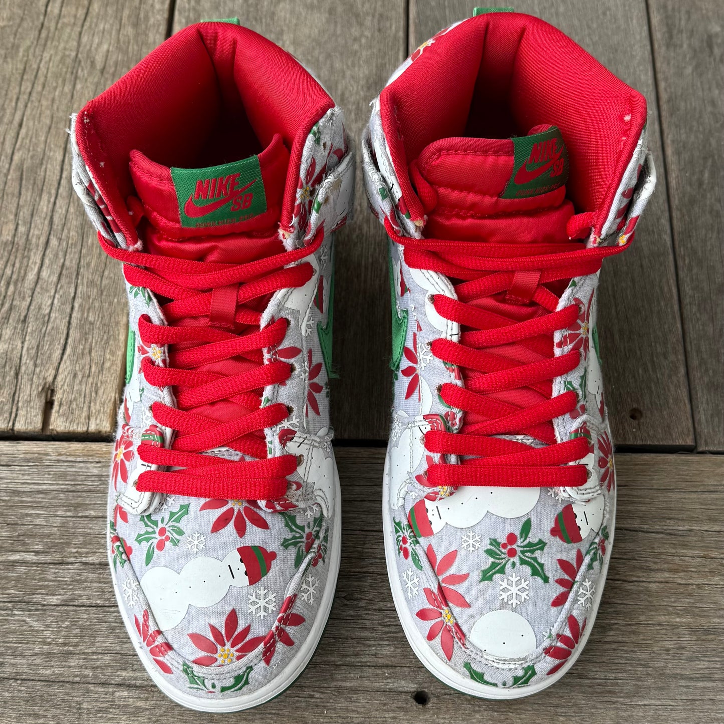 Nike SB Dunk High Ugly Christmas Sweater Grey Size 9