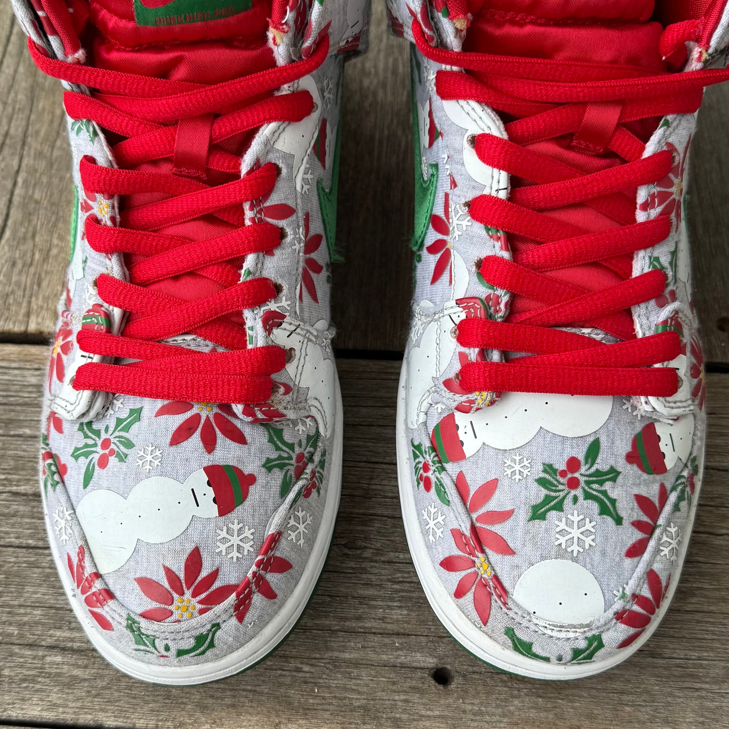 Nike SB Dunk High Ugly Christmas Sweater Grey Size 9