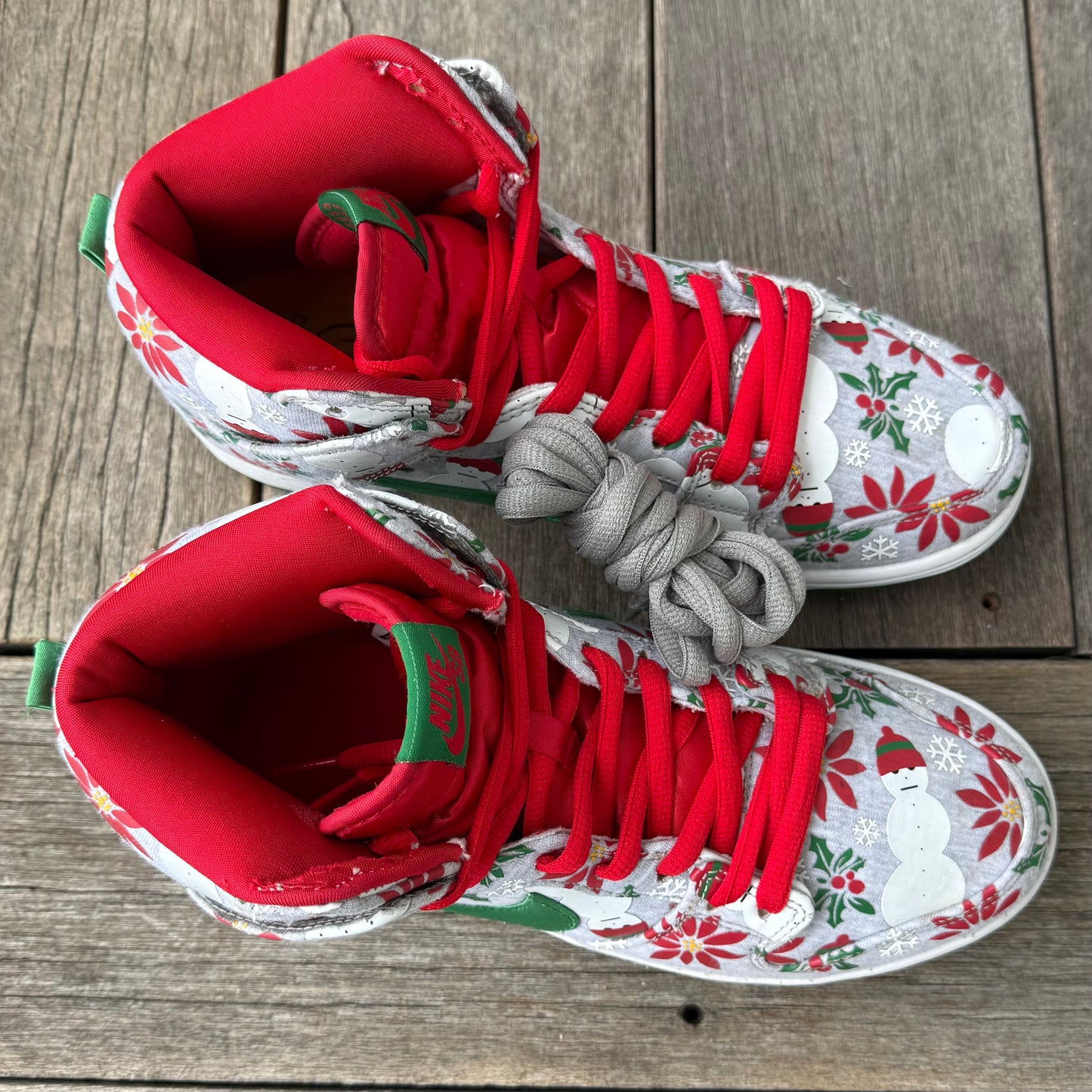 Nike SB Dunk High Ugly Christmas Sweater Grey Size 9