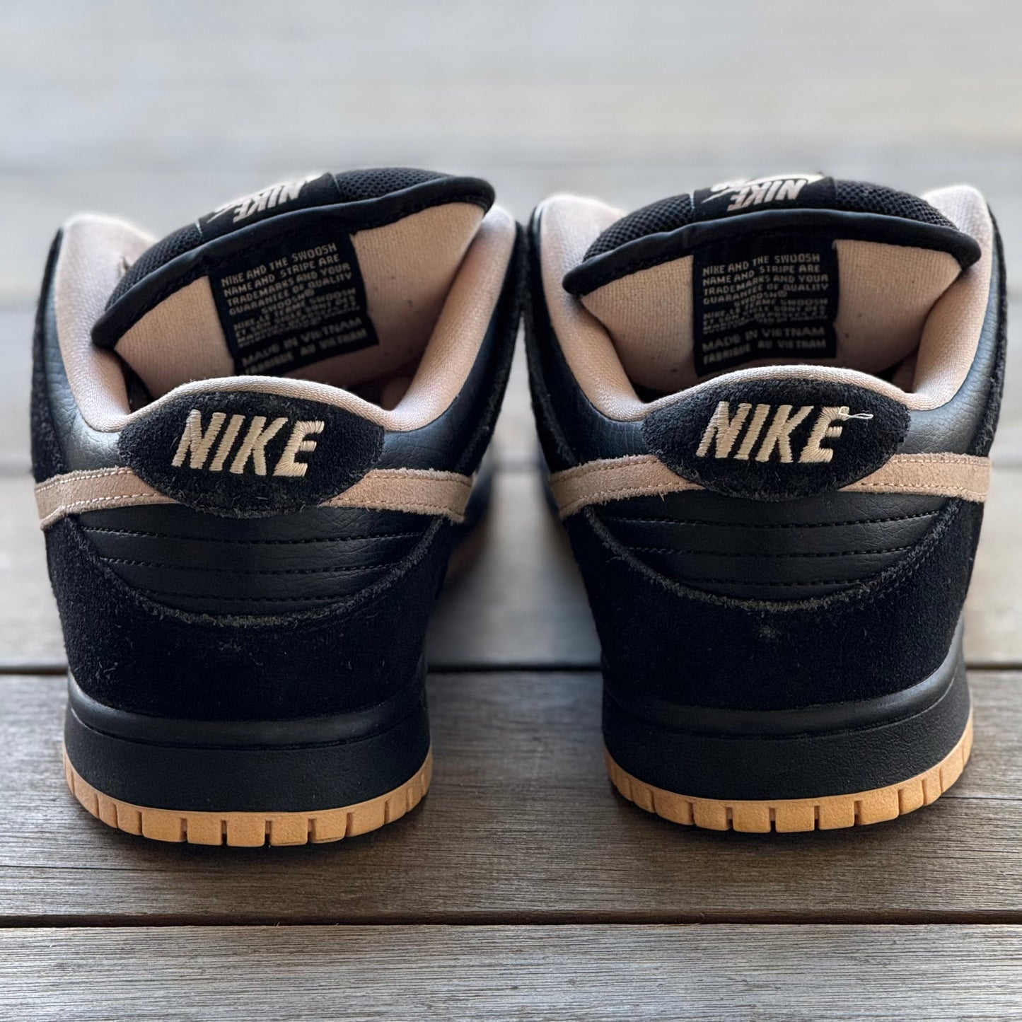 Nike SB Dunk Low Black Washed Coral Size 11.5