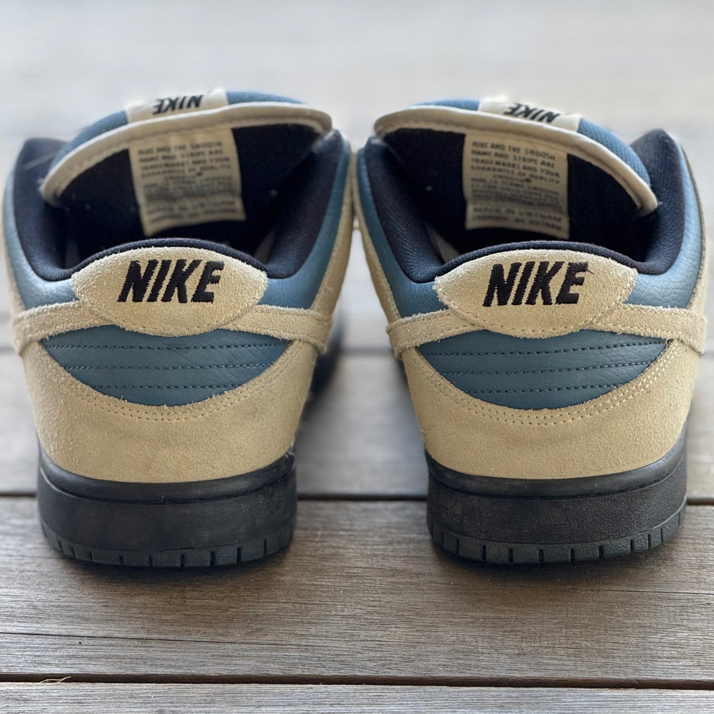 Nike SB Dunk Low Thunderstorm Size 10