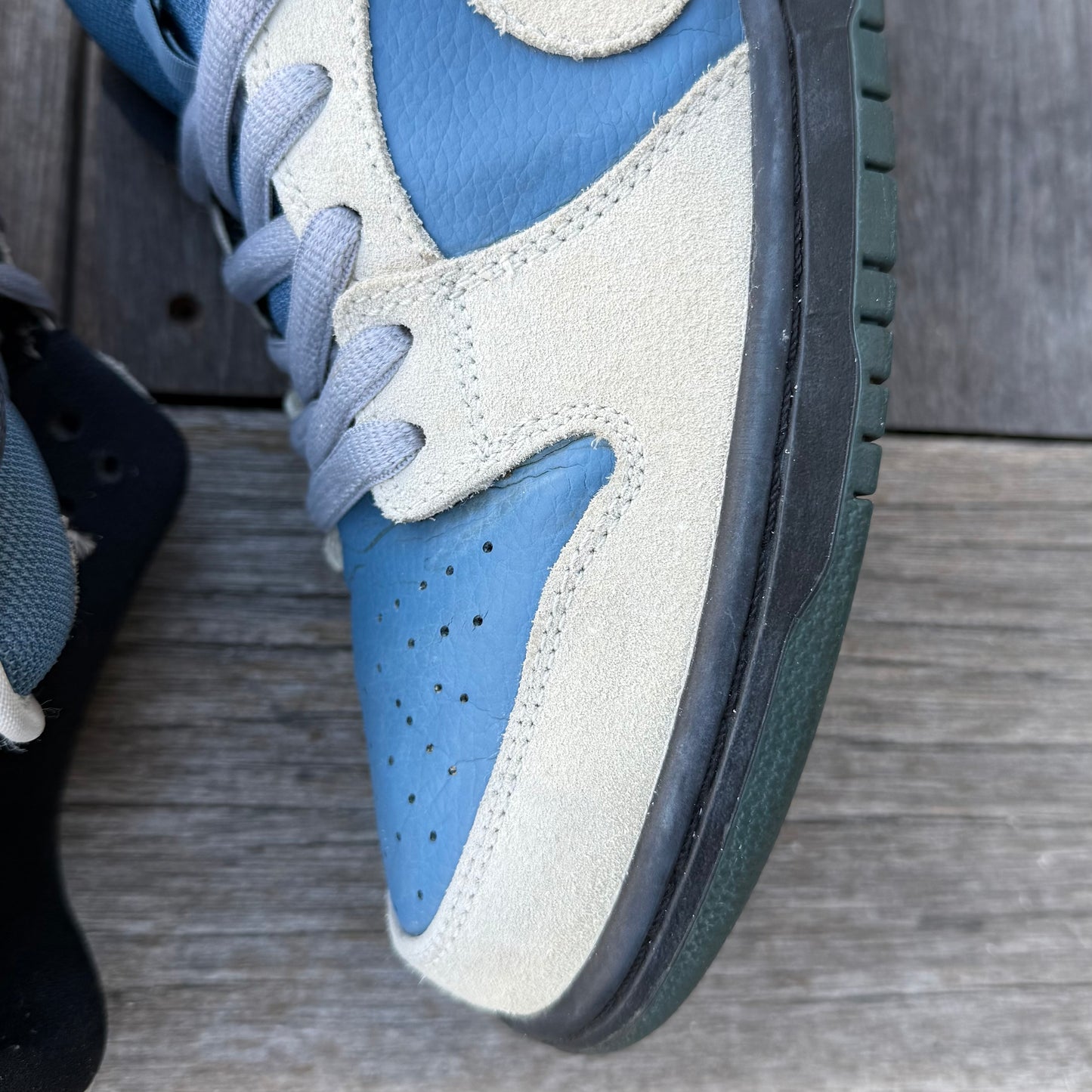 Nike SB Dunk Low Thunderstorm Size 10