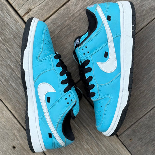 Nike SB Dunk Low Blue Tokyo Taxi Size 6