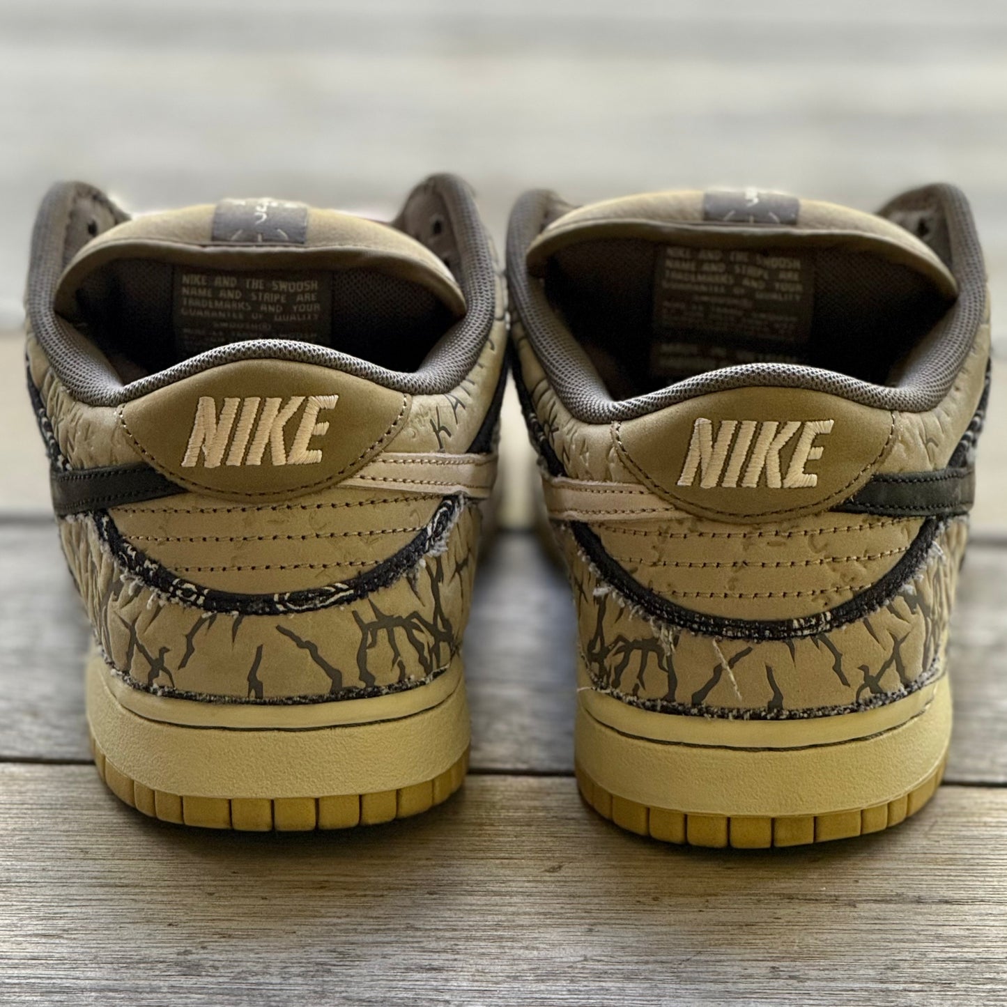Nike SB Dunk Low Travis Scott Size 8.5