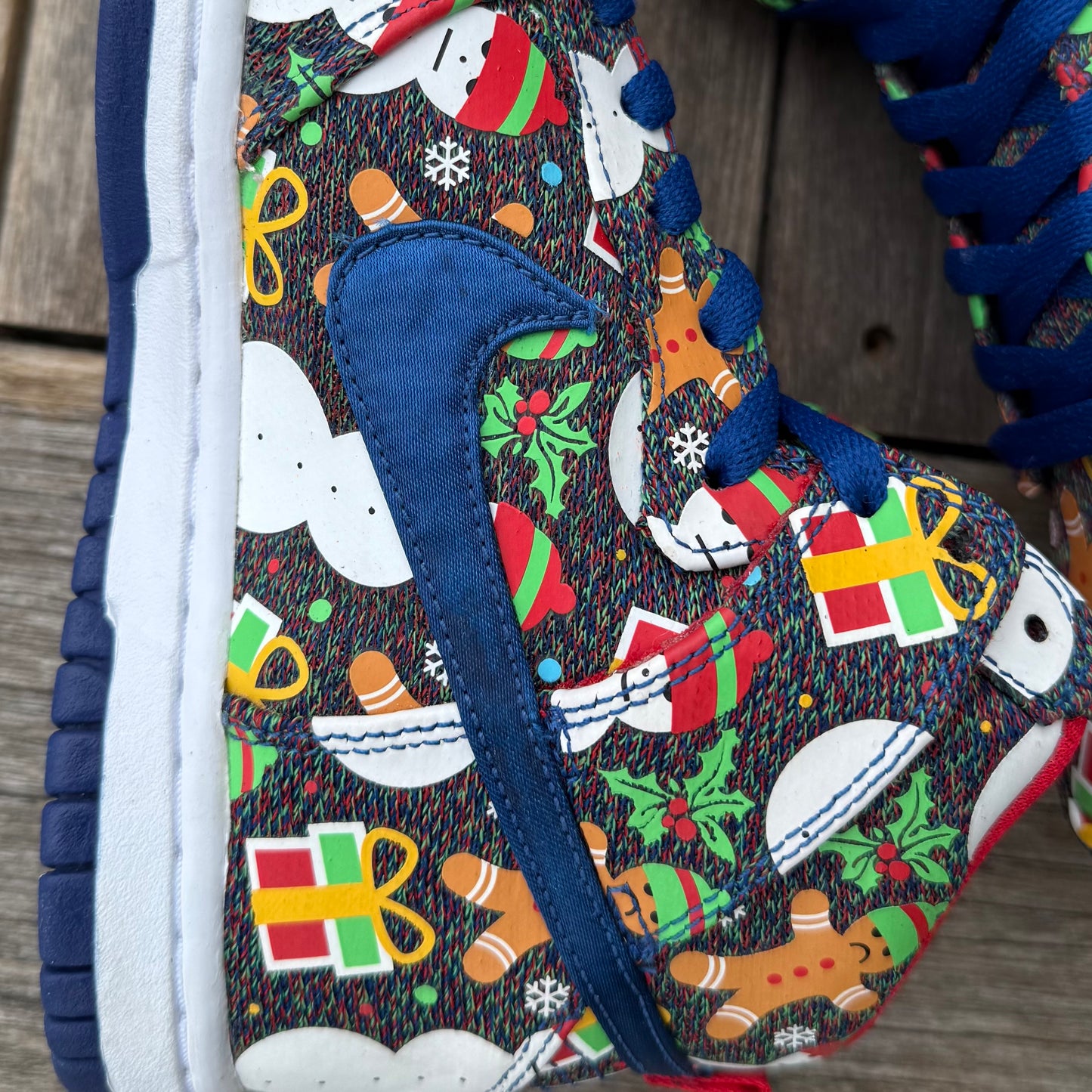 Nike SB Dunk High Ugly Christmas Sweater Blue Size 4.5Y