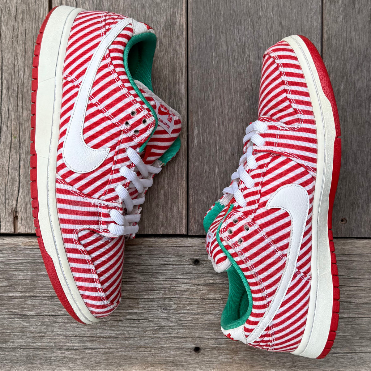 Nike SB Dunk Low Candy Cane Size 10