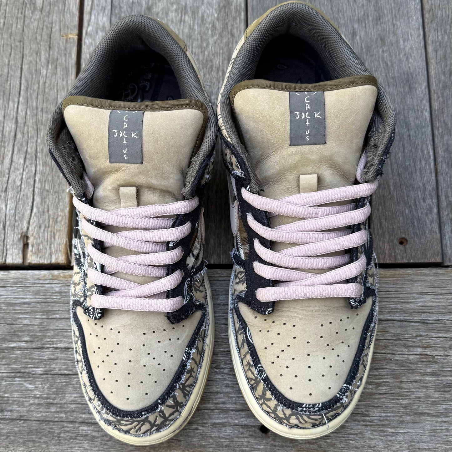 Nike SB Dunk Low Travis Scott Size 8.5