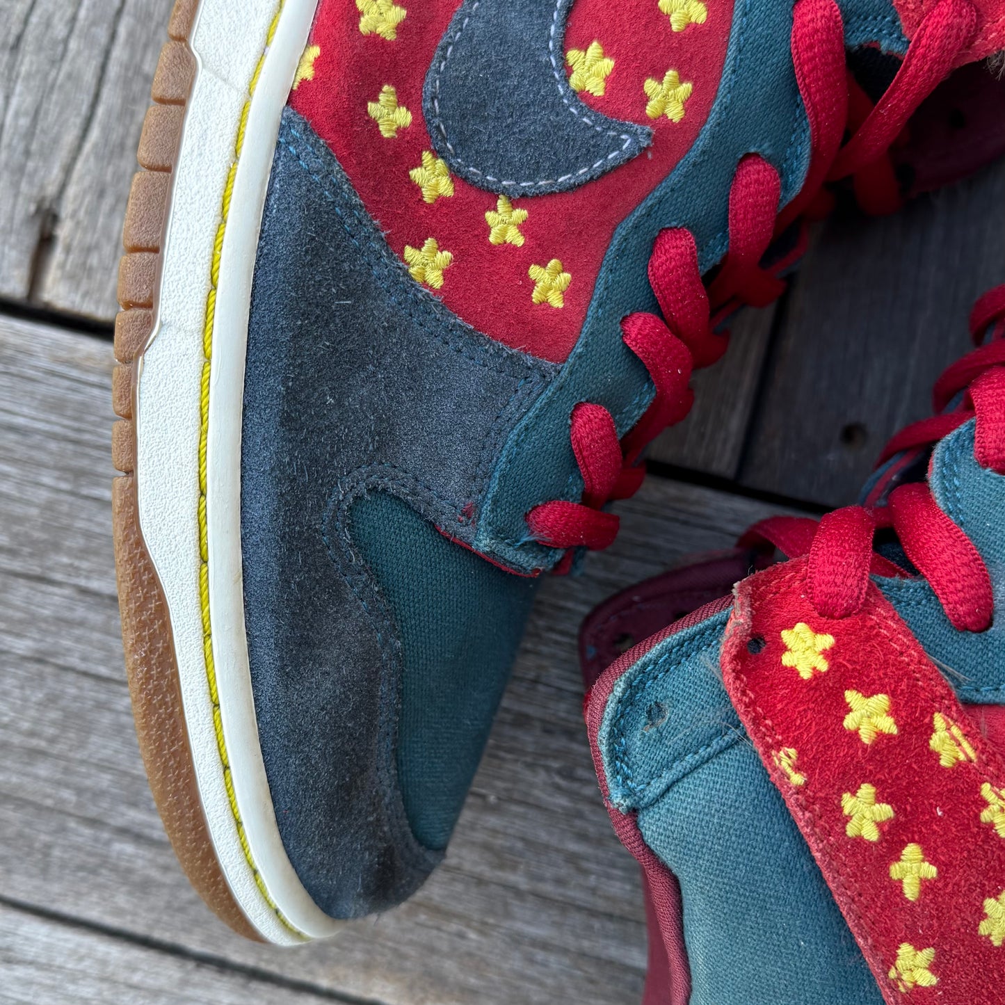 Nike SB Dunk High Quagmire Size 10