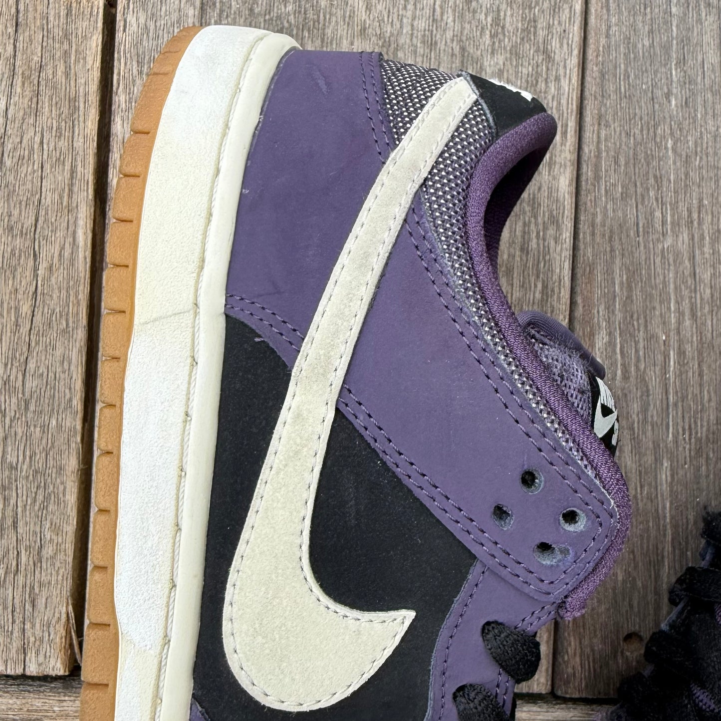 Nike SB Dunk Low Dark Raisin Size 7