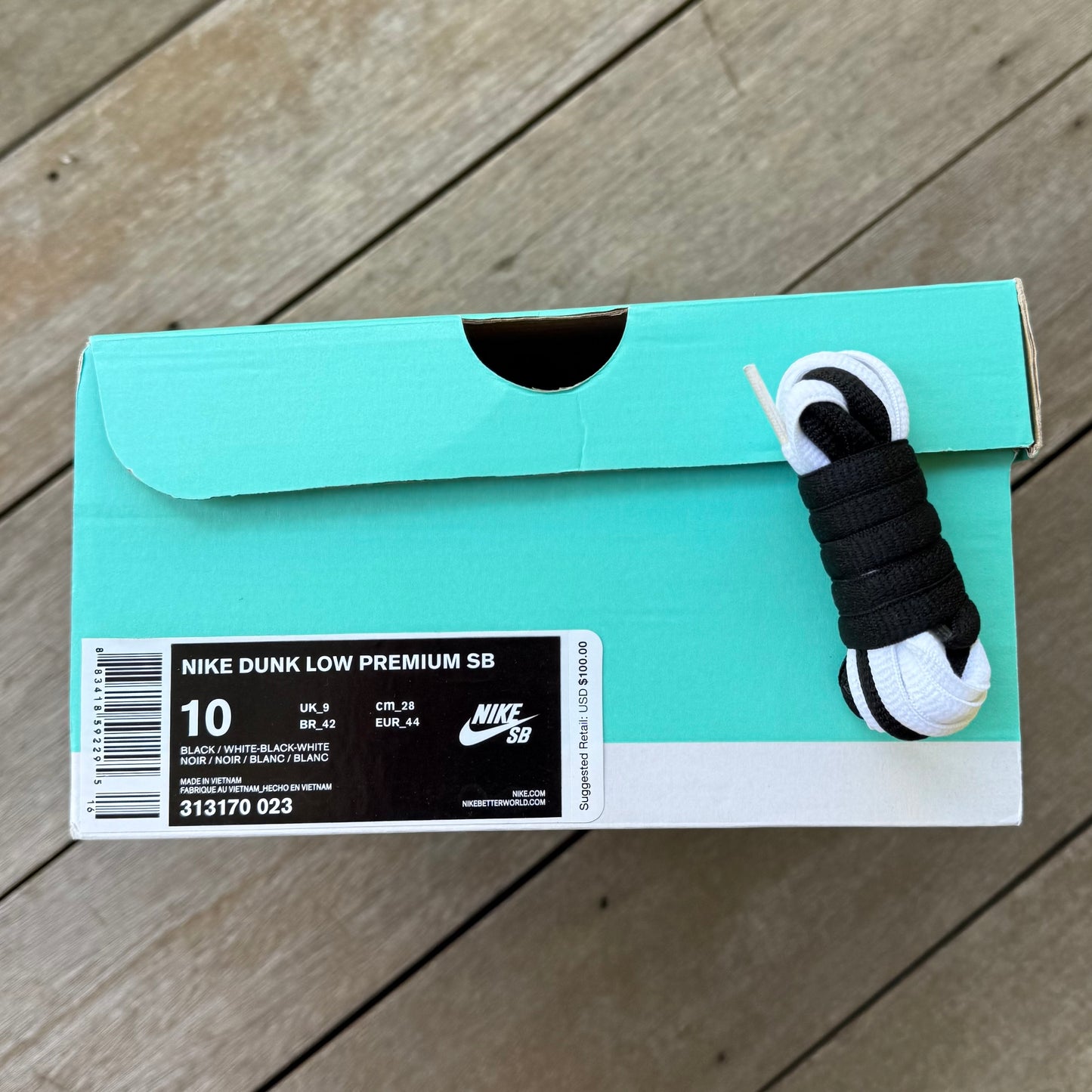 Nike SB Dunk Low Yin Yang Size 10