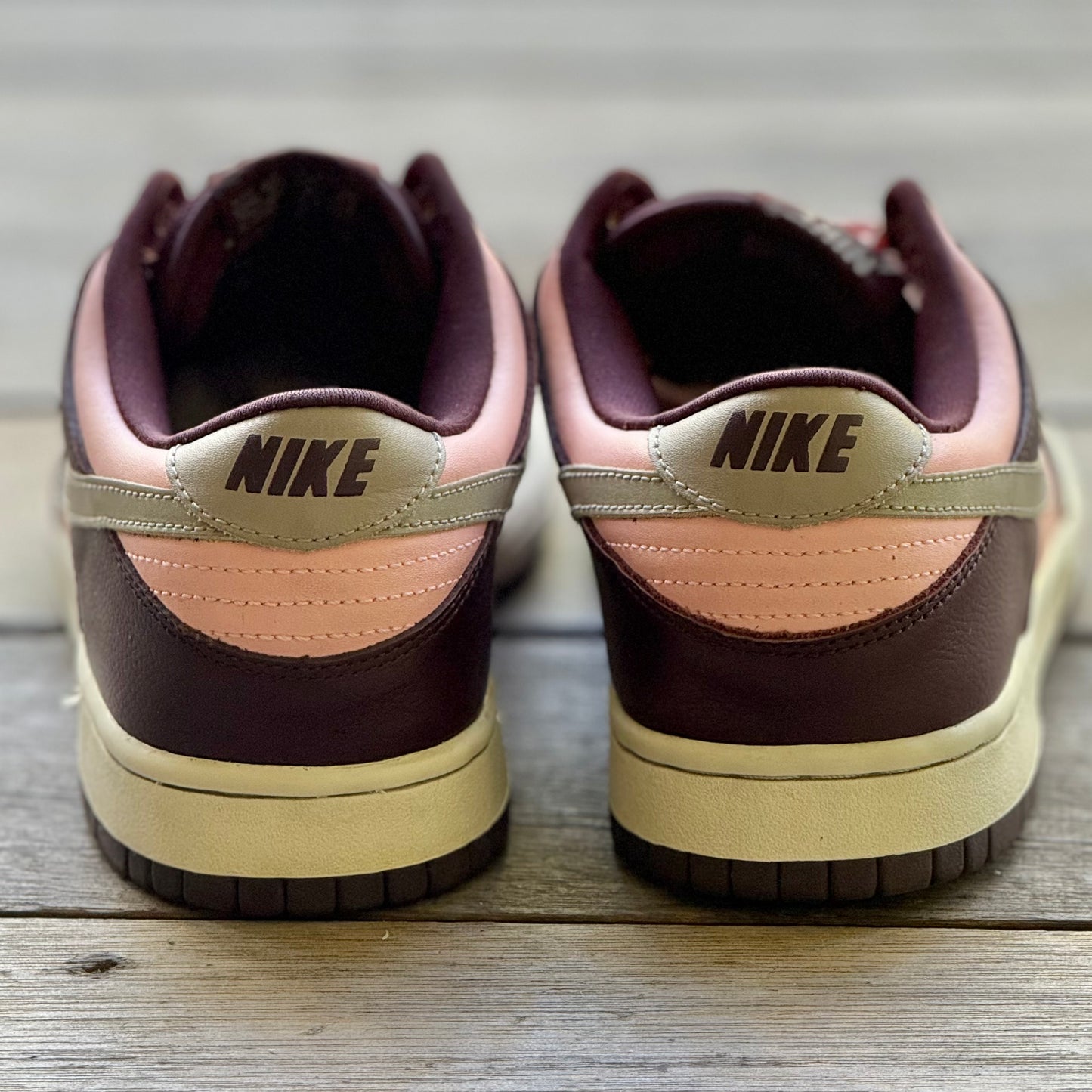 Nike Dunk Low UnStussy WMNS Size 10 (Men’s 8.5-9)