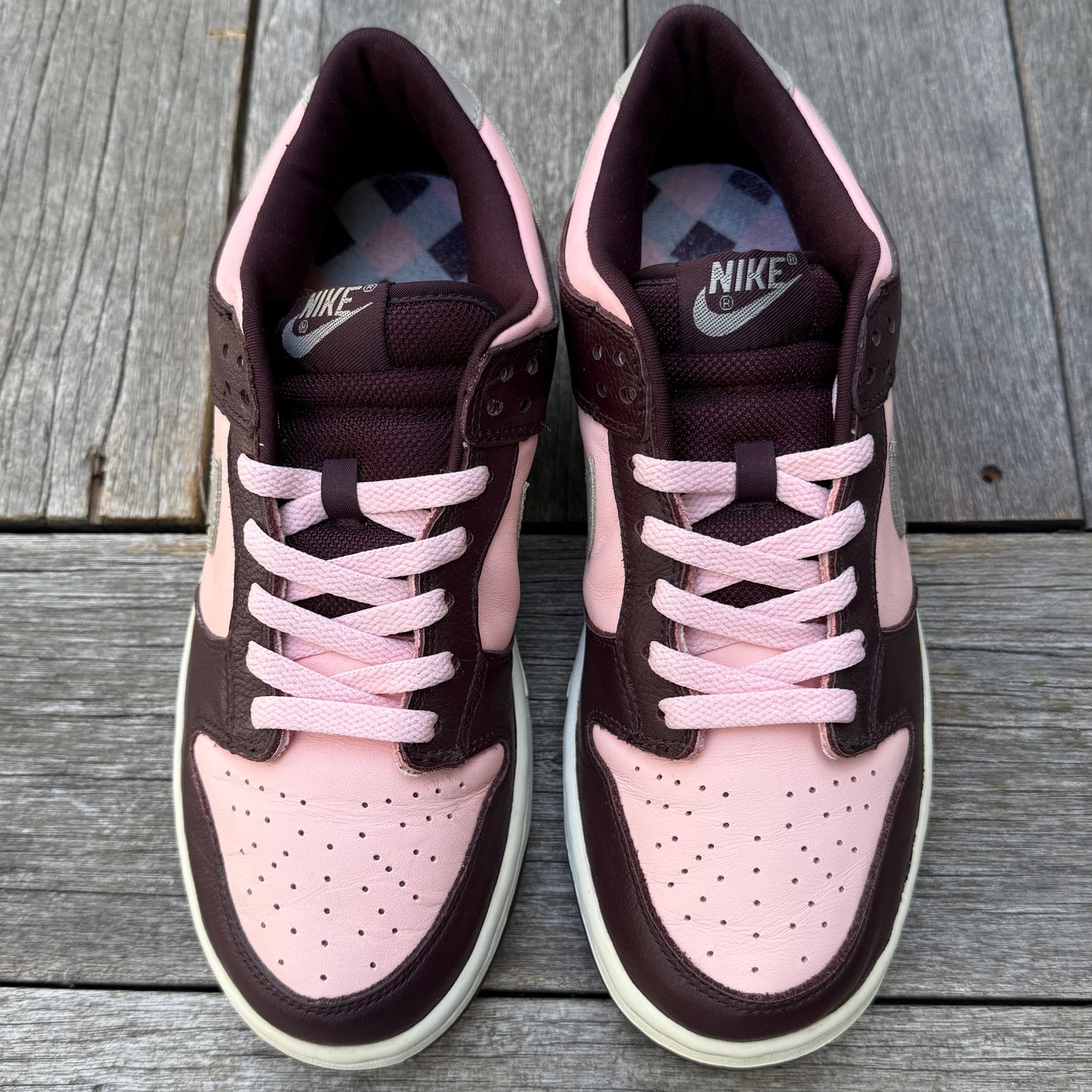 Nike Dunk Low UnStussy WMNS Size 10 (Men’s 8.5-9)