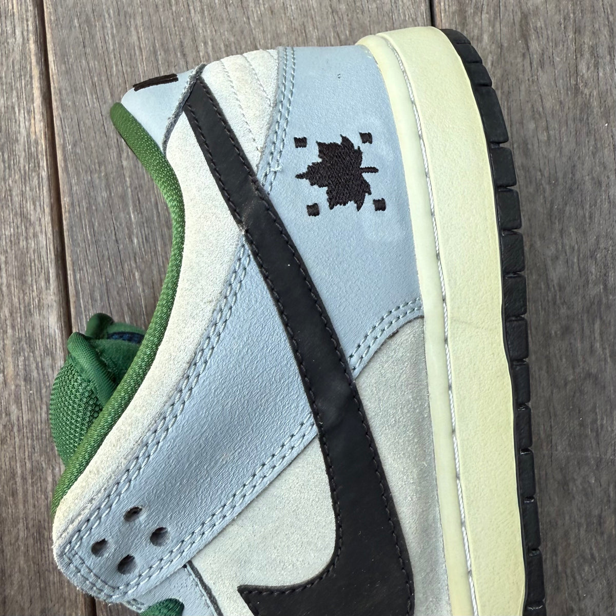Nike SB Dunk Low Central Park Maple Leaf Size 11.5