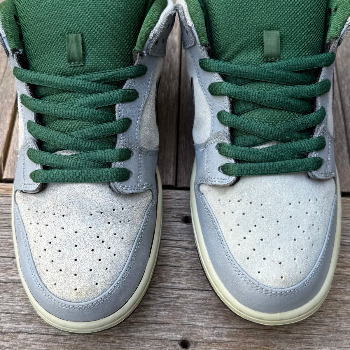 Nike SB Dunk Low Central Park Maple Leaf Size 11.5