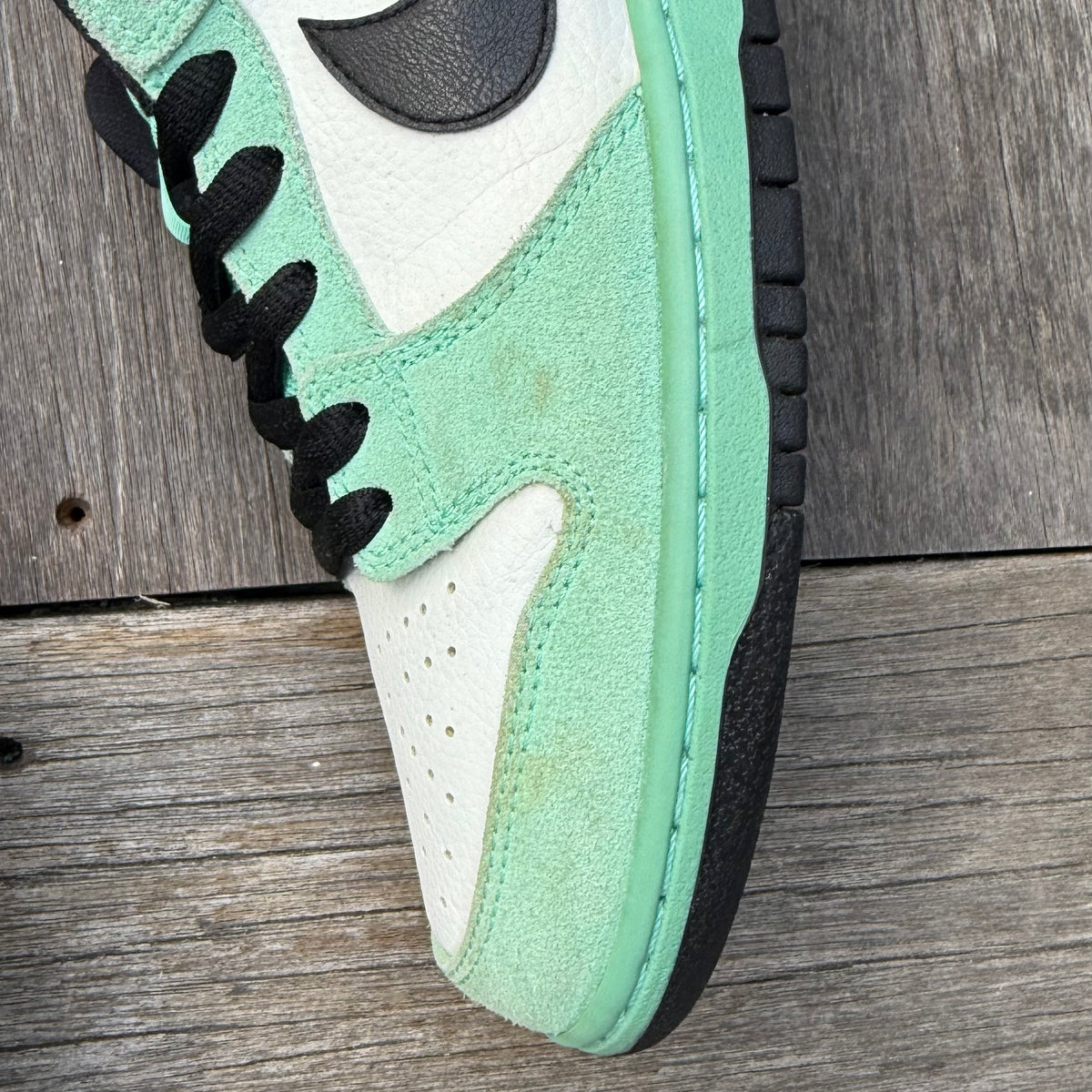 Nike SB Dunk Low Sea Crystal (SAMPLE) Size 10