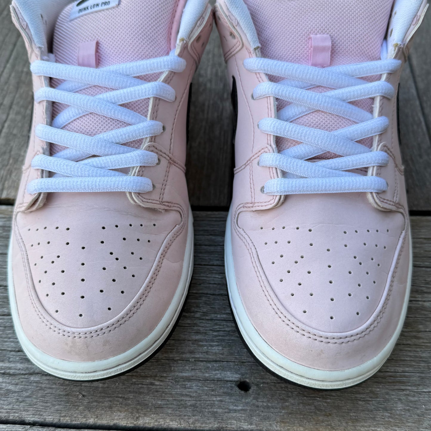 Nike SB Dunk Low Pink Box Size 10.5