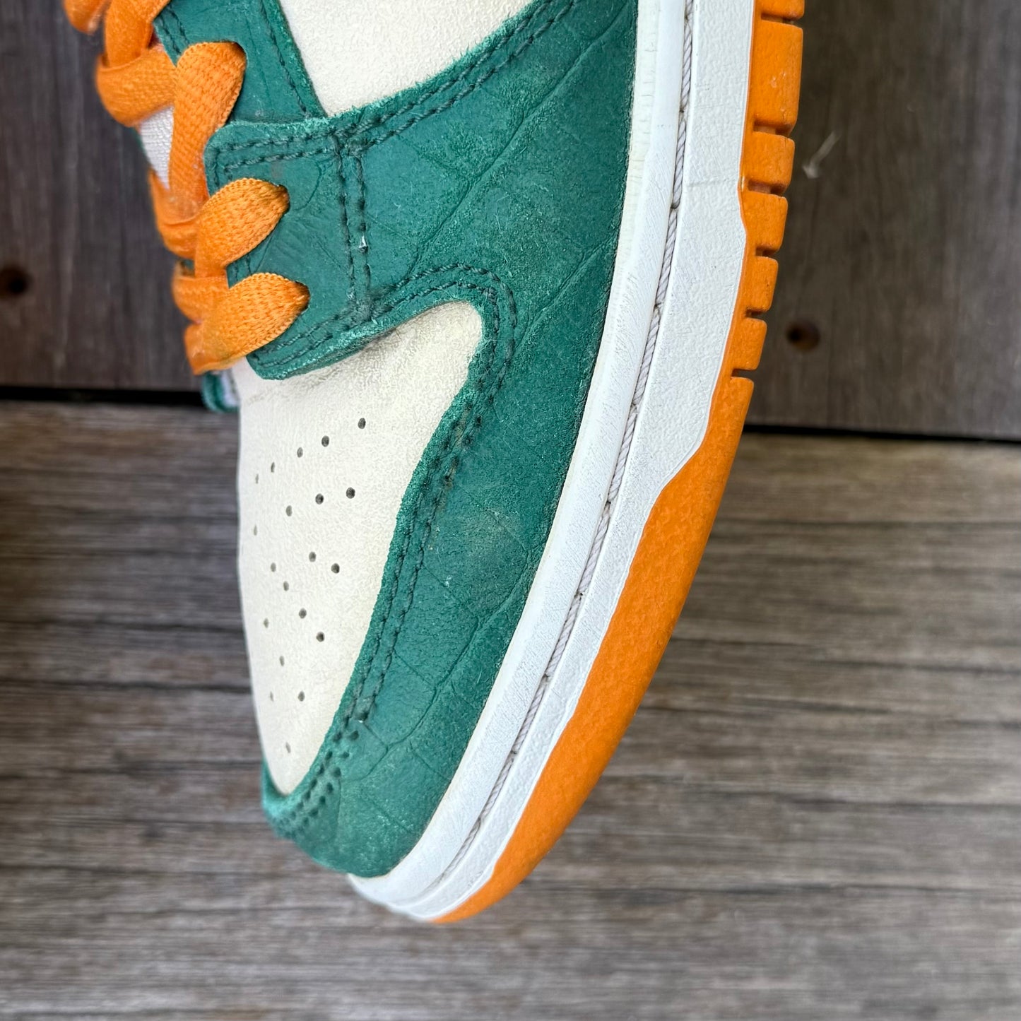 Nike SB Dunk Low Kumquat Legion Pine Size 8