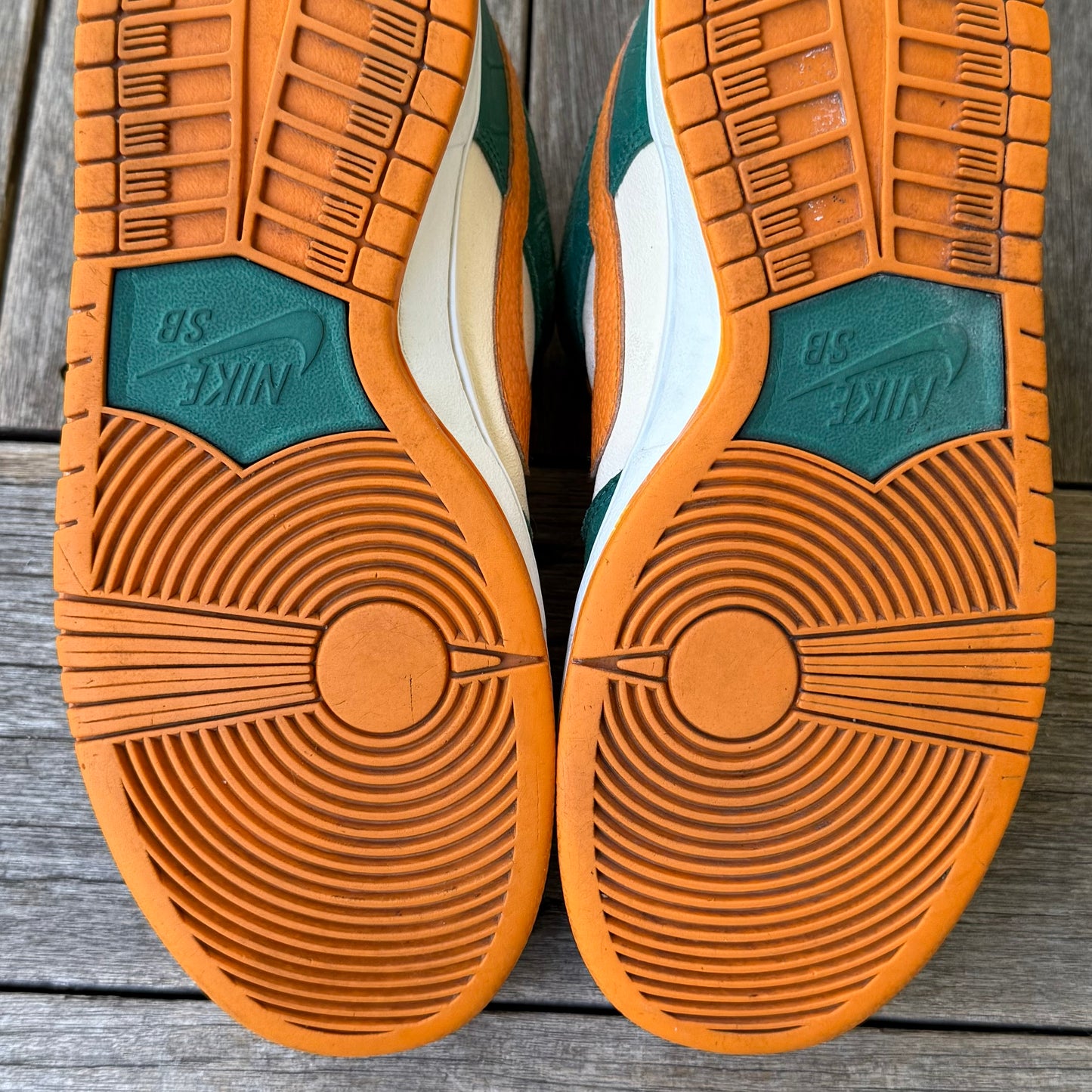 Nike SB Dunk Low Kumquat Legion Pine Size 8