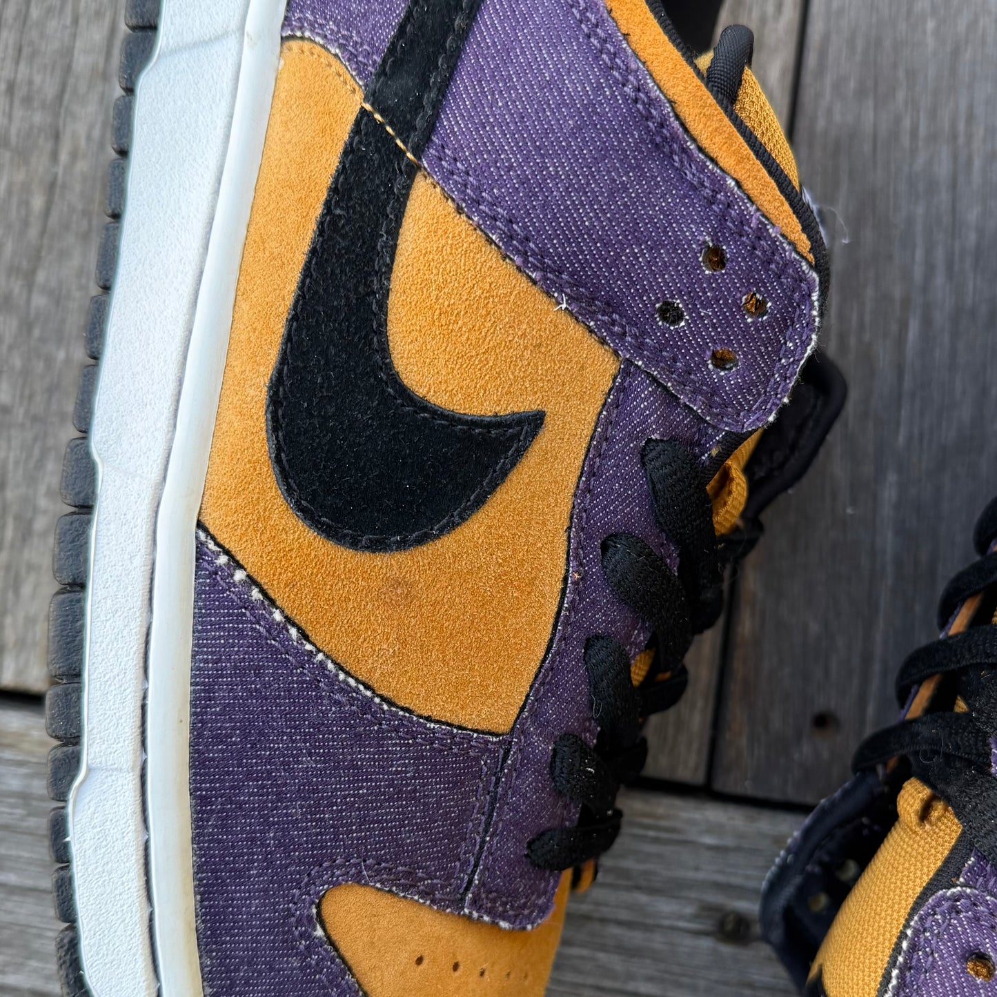 Nike SB Dunk Low Goofy Boy Size 9.5