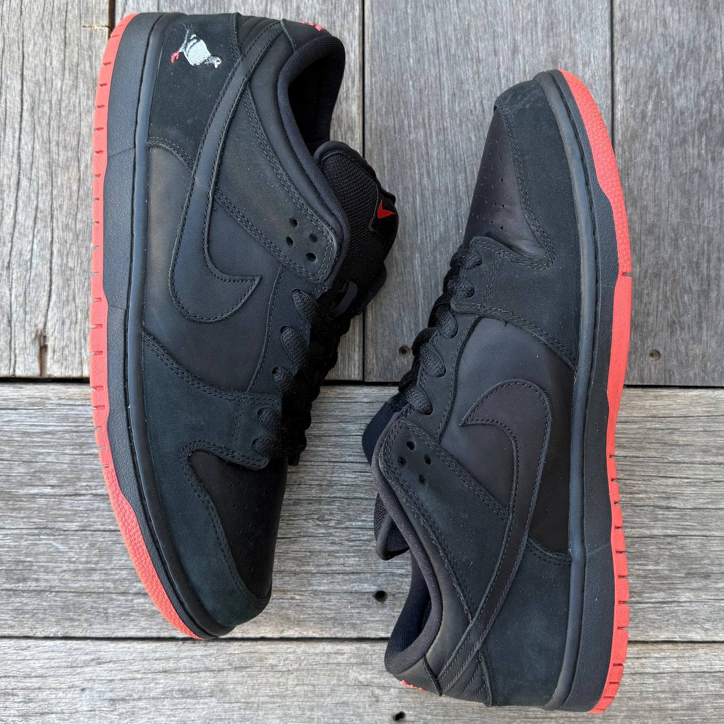 Nike SB Dunk Low Black Pigeon Size 11.5