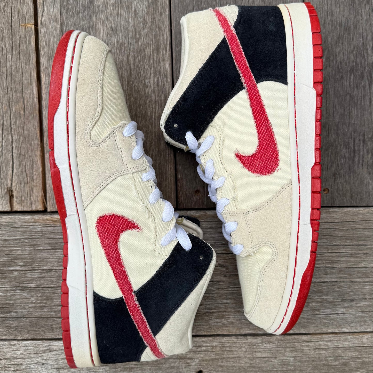 Nike SB Dunk Mid Ryu Street Fighter Size 12