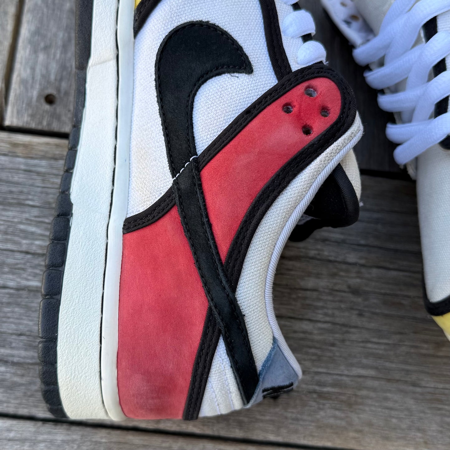 Nike SB Dunk Low Piet Mondrain Size 9