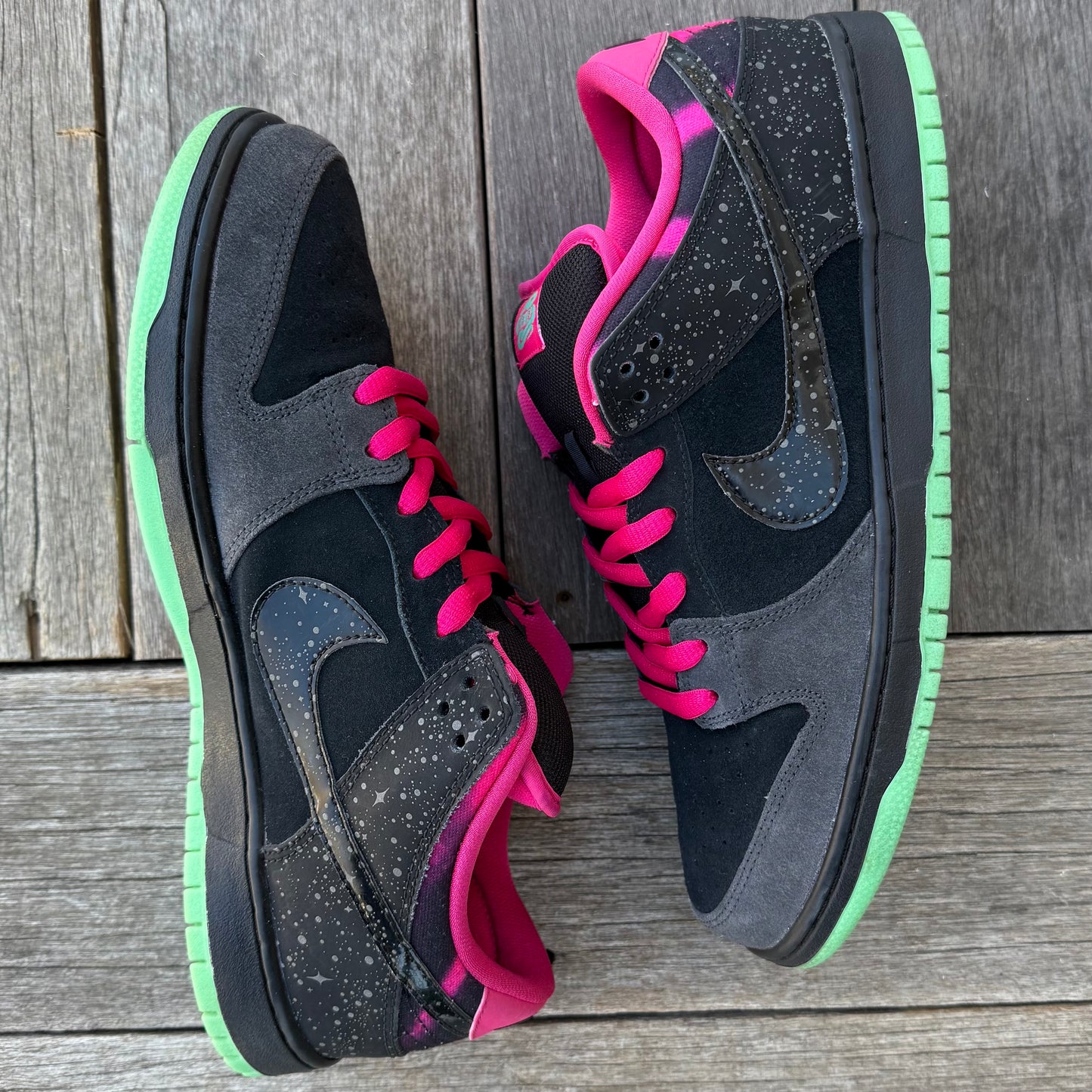 Nike SB Dunk Low Northern Lights Size 12