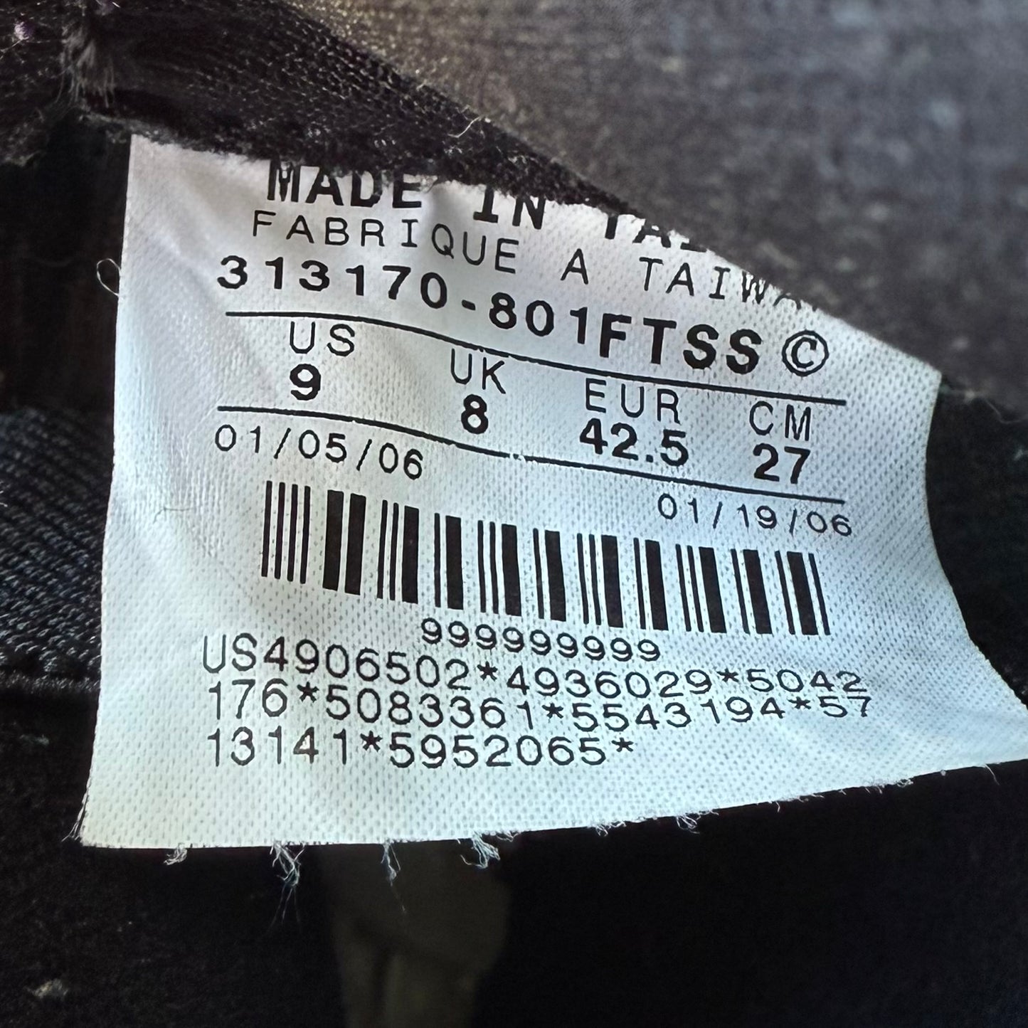 Nike SB Dunk Low Day of the Dead (DOTD) FTSS SAMPLE Size 9