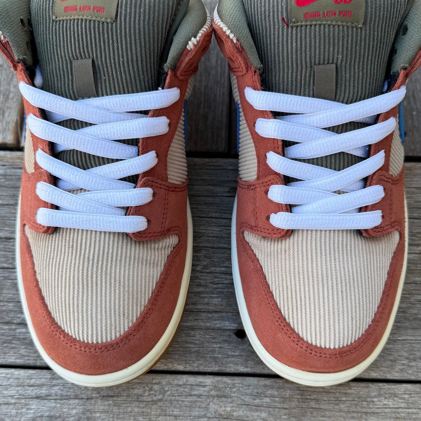 Nike SB Dunk Low Dusty Peach Corduroy Size 8.5