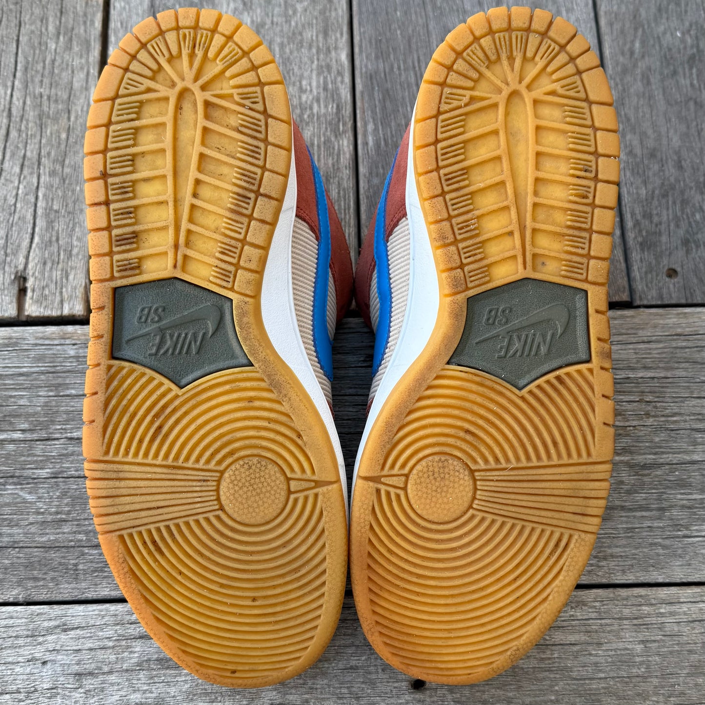 Nike SB Dunk Low Dusty Peach Corduroy Size 8.5