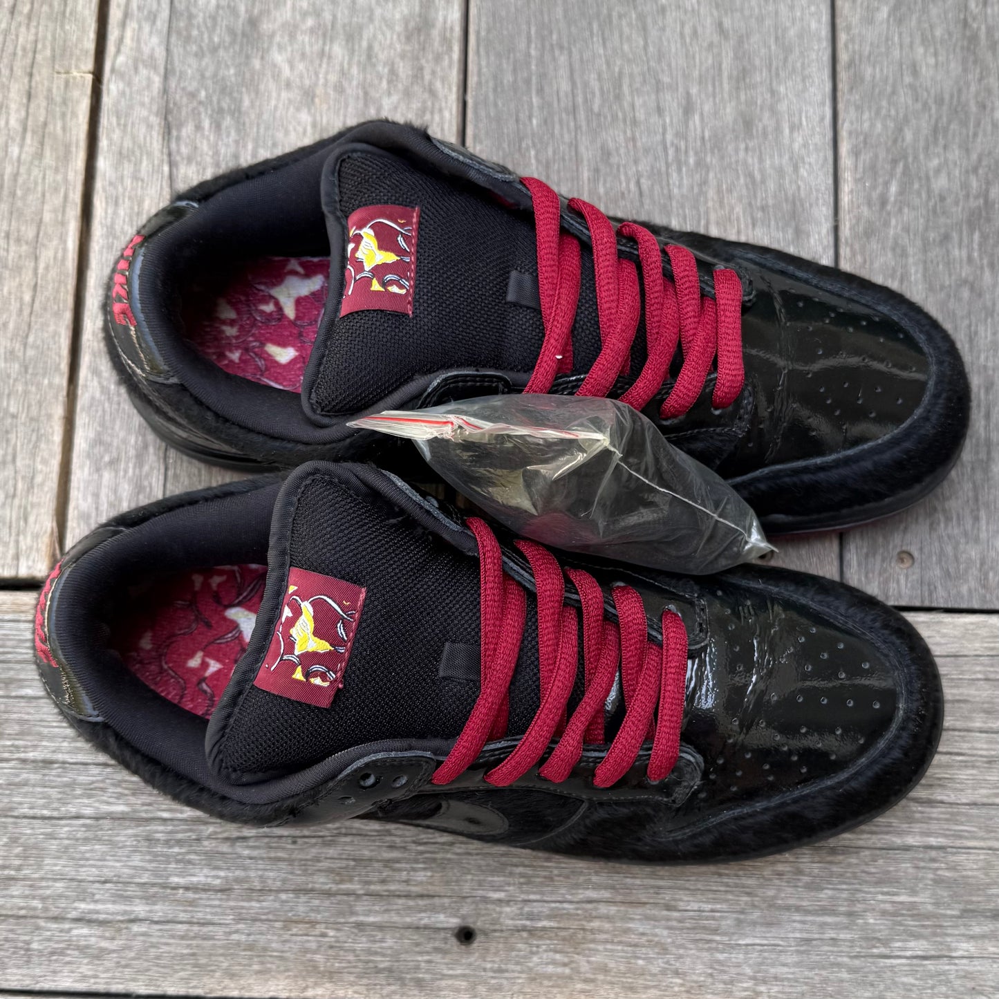 Nike SB Dunk Low Mafia Pack Size 9.5