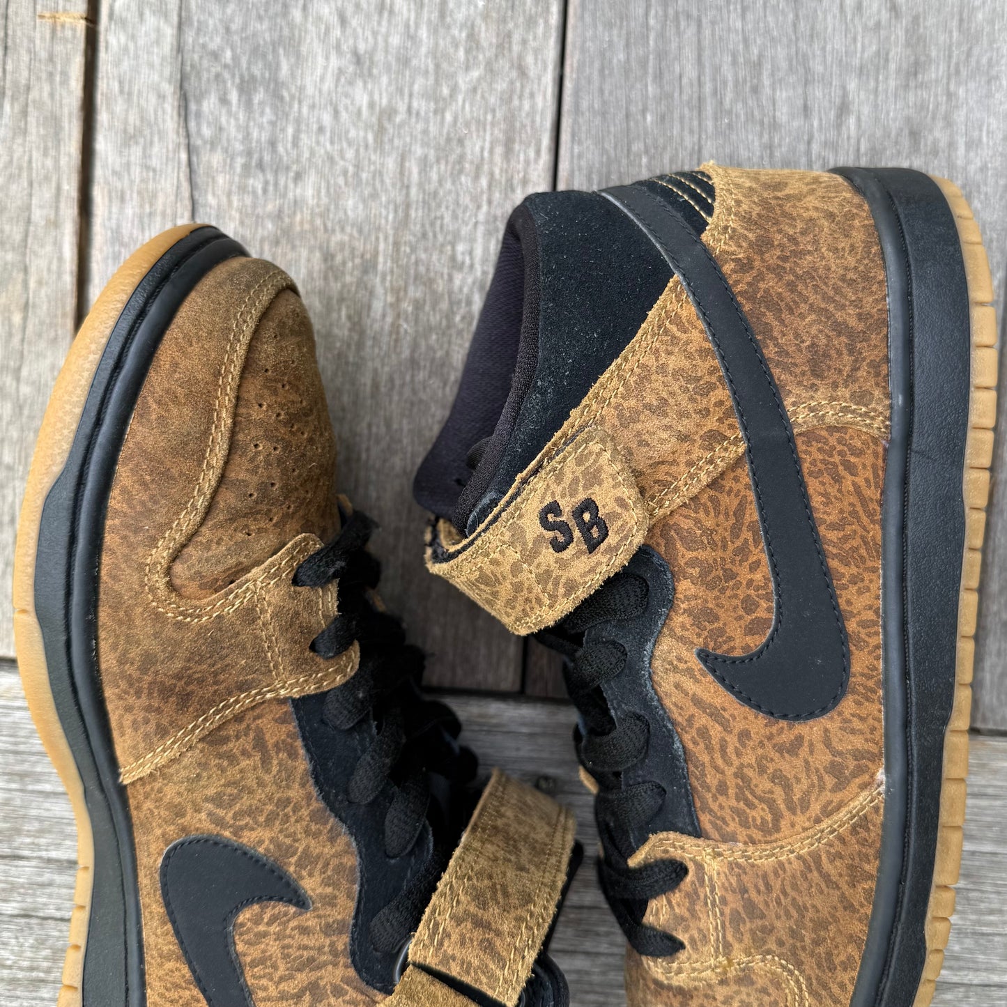 Nike SB Dunk Mid Leopard SAMPLE Size 8