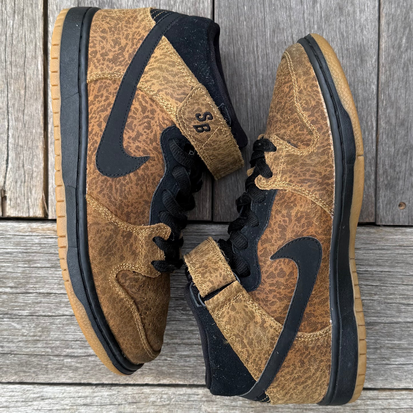 Nike SB Dunk Mid Leopard SAMPLE Size 8