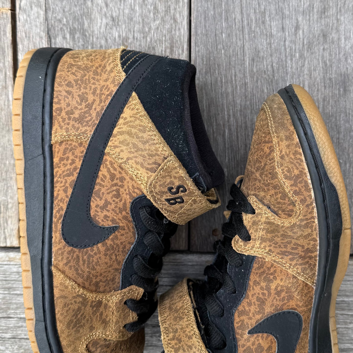 Nike SB Dunk Mid Leopard SAMPLE Size 8